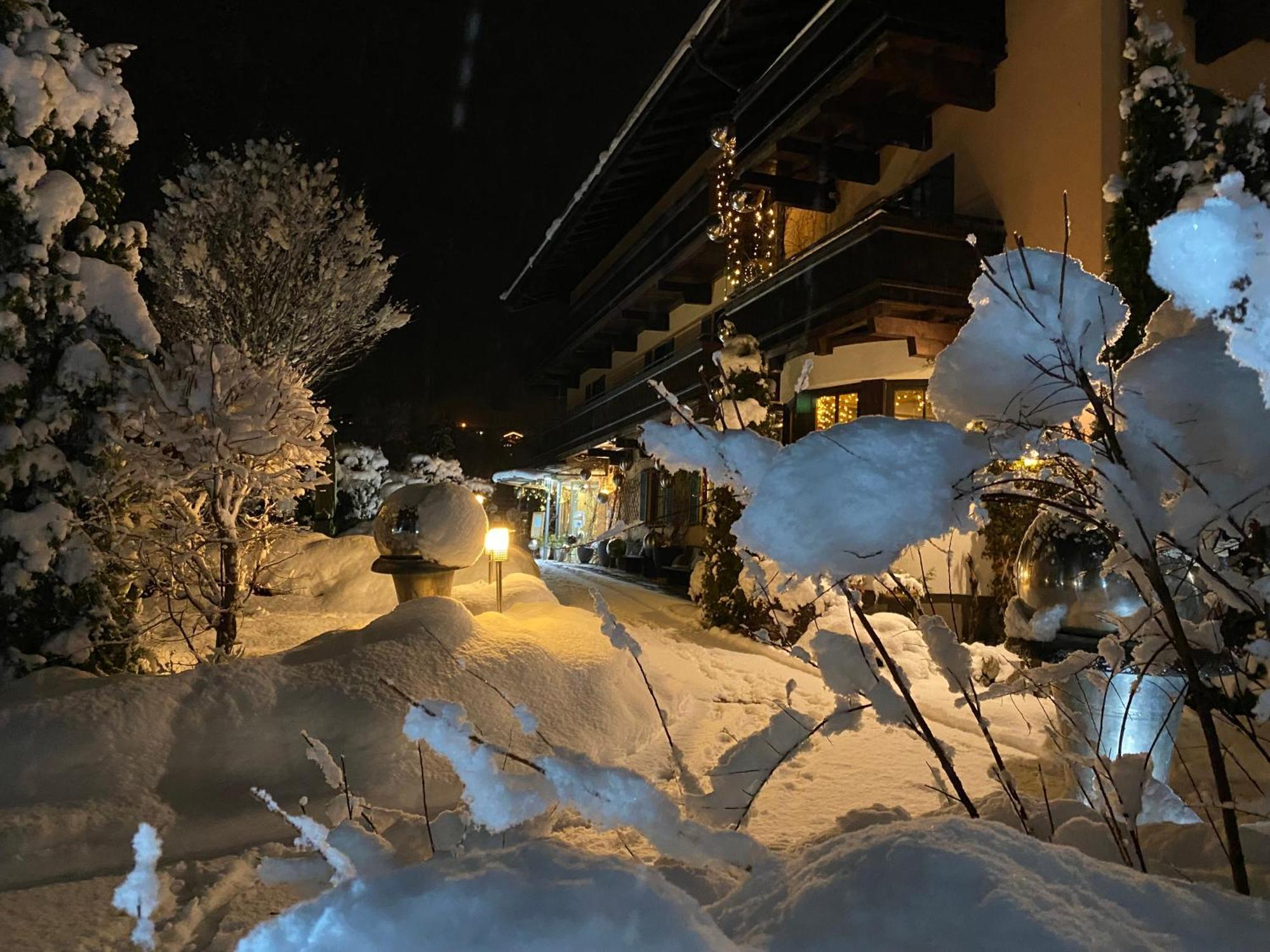 Hotel Edelweiss Kitzbuehel 외부 사진