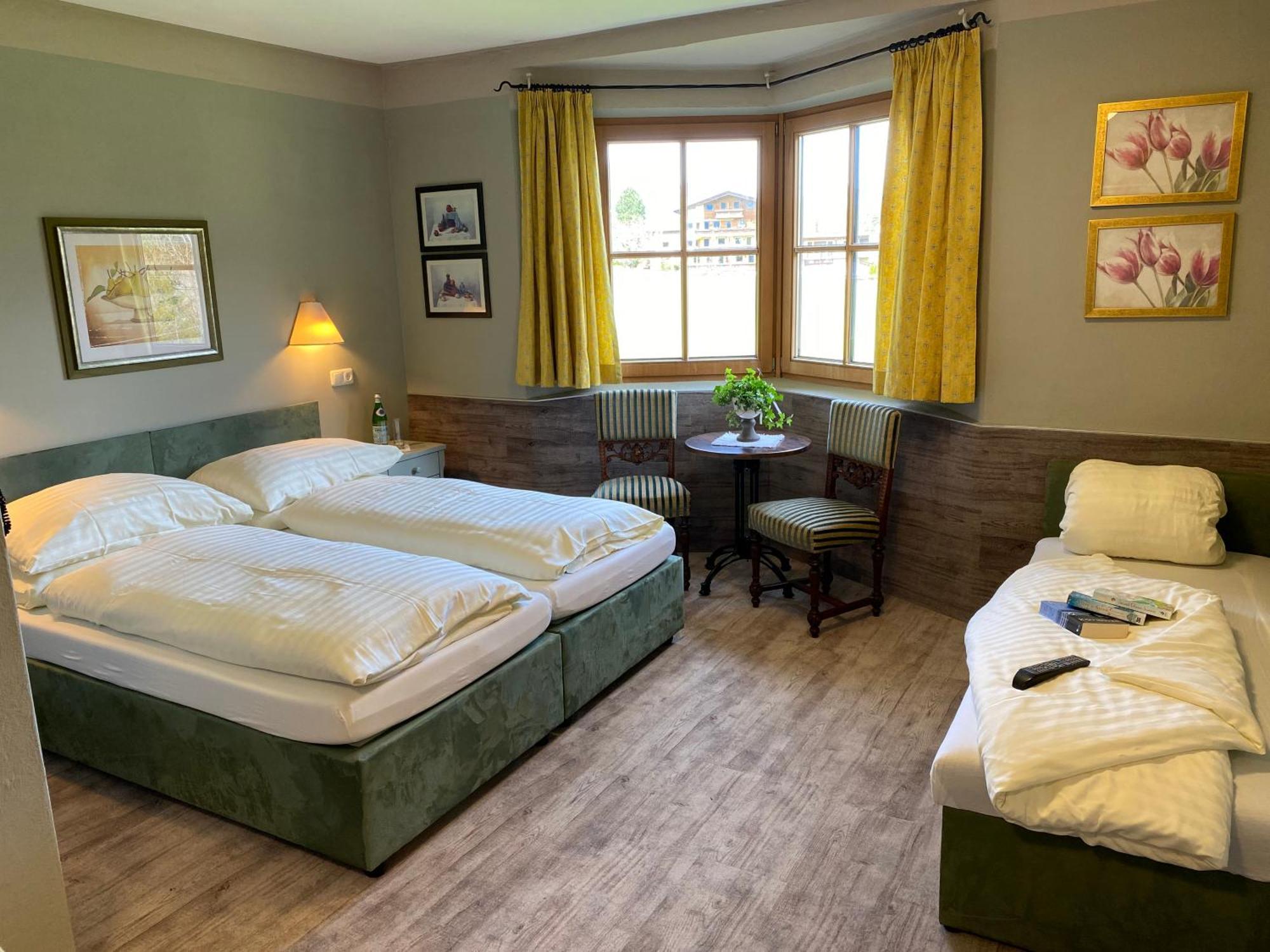 Hotel Edelweiss Kitzbuehel 외부 사진